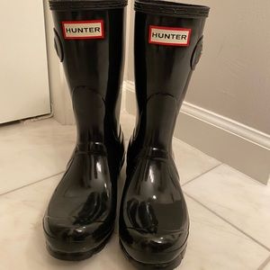 Hunter short high gloss rain boots